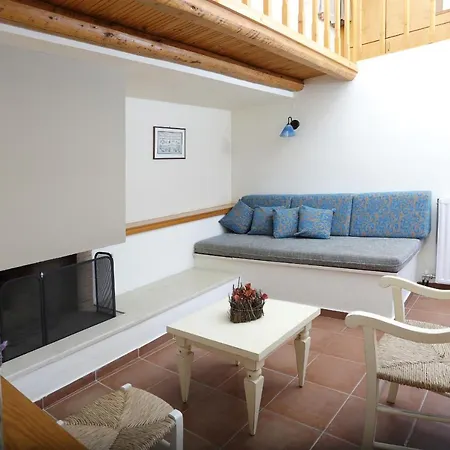 Achlada Mourtzanakis Residence Malevizi