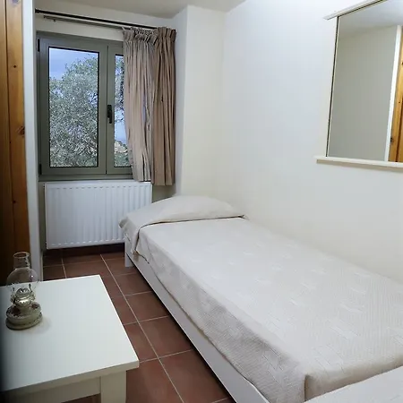 Villa Achlada Mourtzanakis Residence *